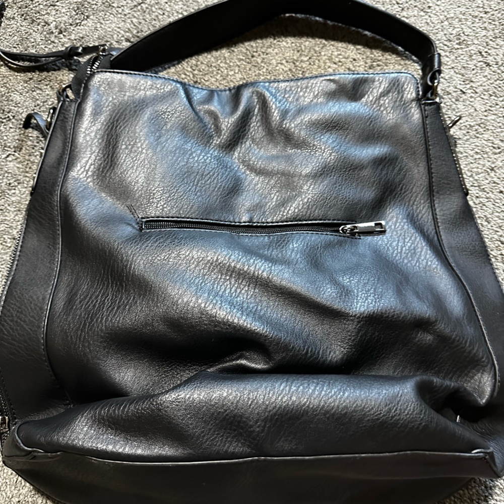 Tisdaini purse